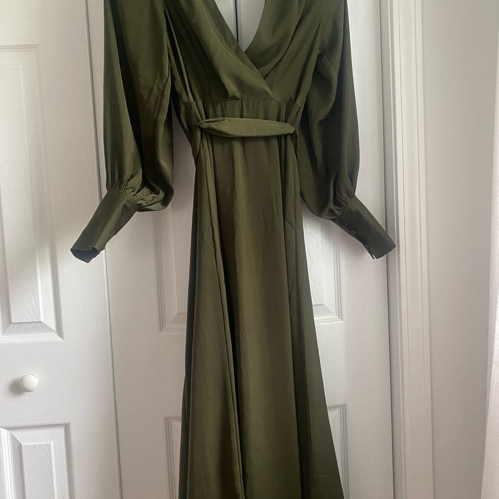 Banana Republic green midi dress